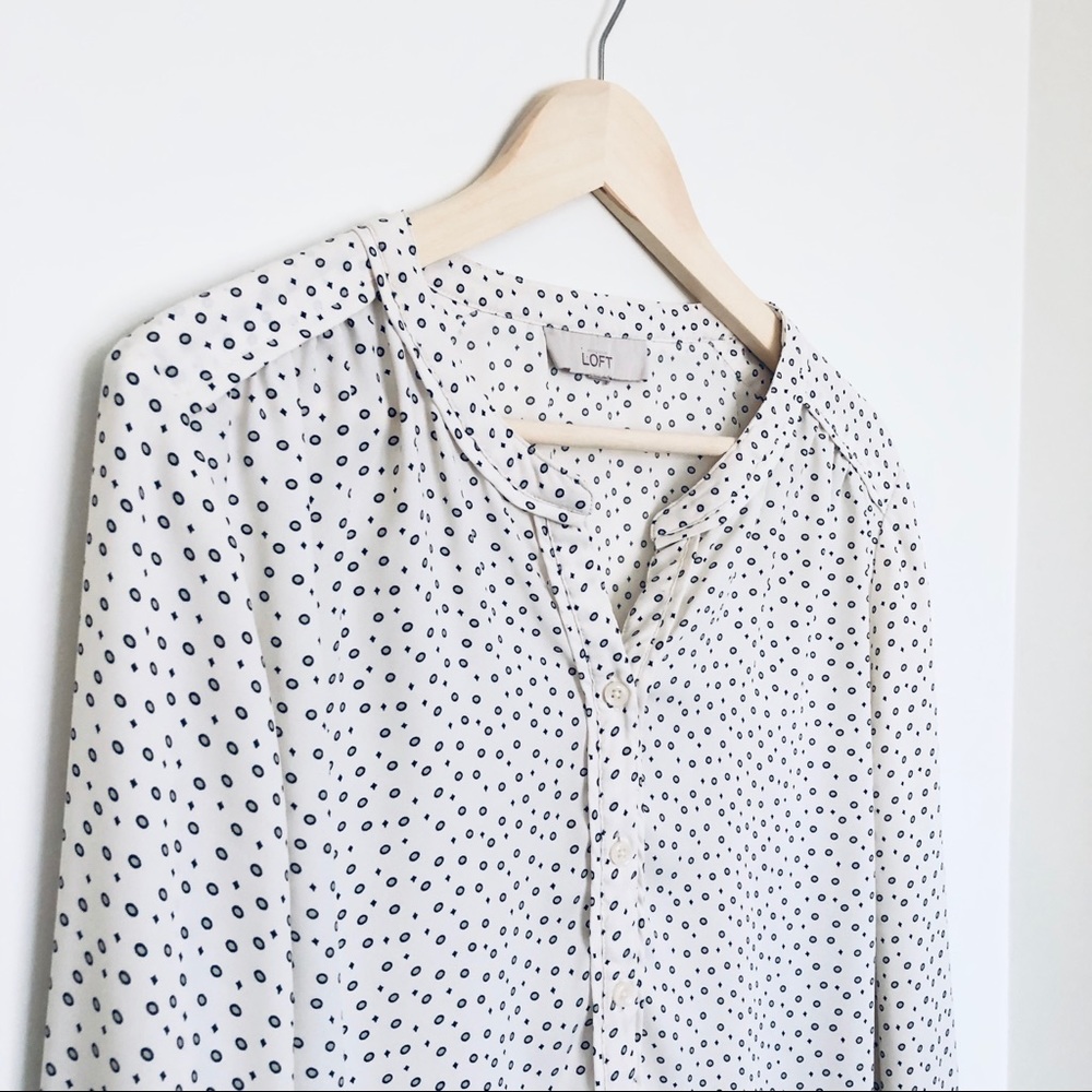 LOFT Black and White Polka Dot Flowy Blouse L